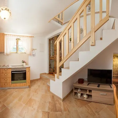Beach Podspiline Apartment Baska Voda