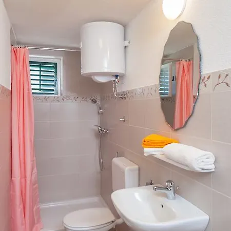 Apartment Beach Podspiline Baska Voda