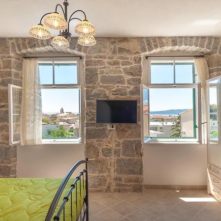 Podspiline * Baška Voda