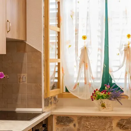 Beach Podspiline Apartment Baska Voda