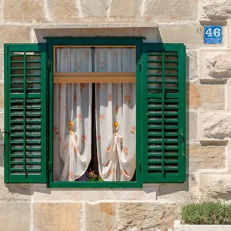 Apartman Podspiline *